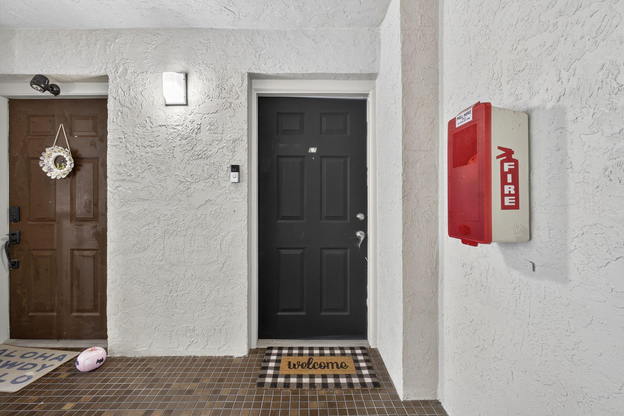 PINES OF JUPITER/TEQUESTA - Residential