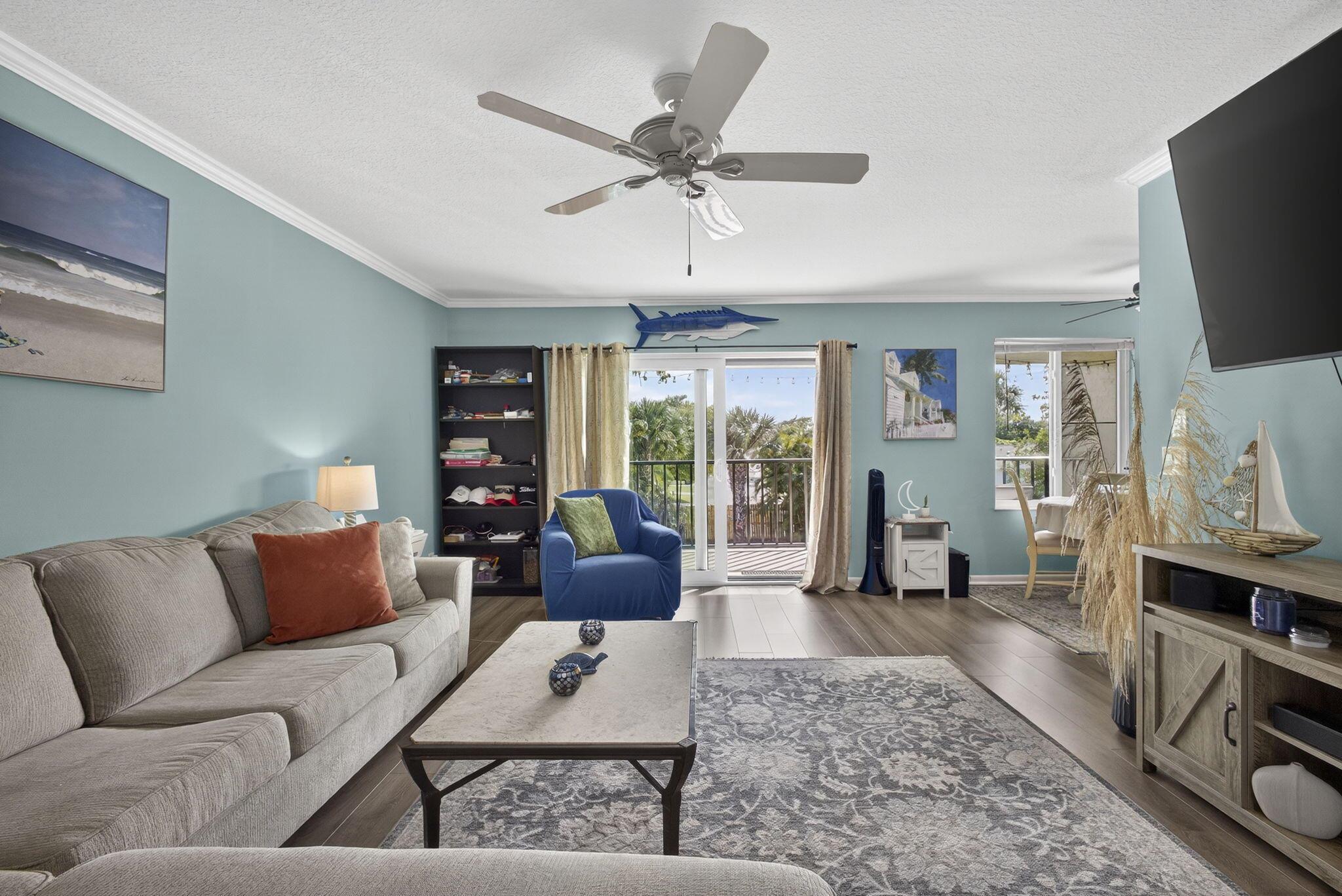 PINES OF JUPITER/TEQUESTA - Residential