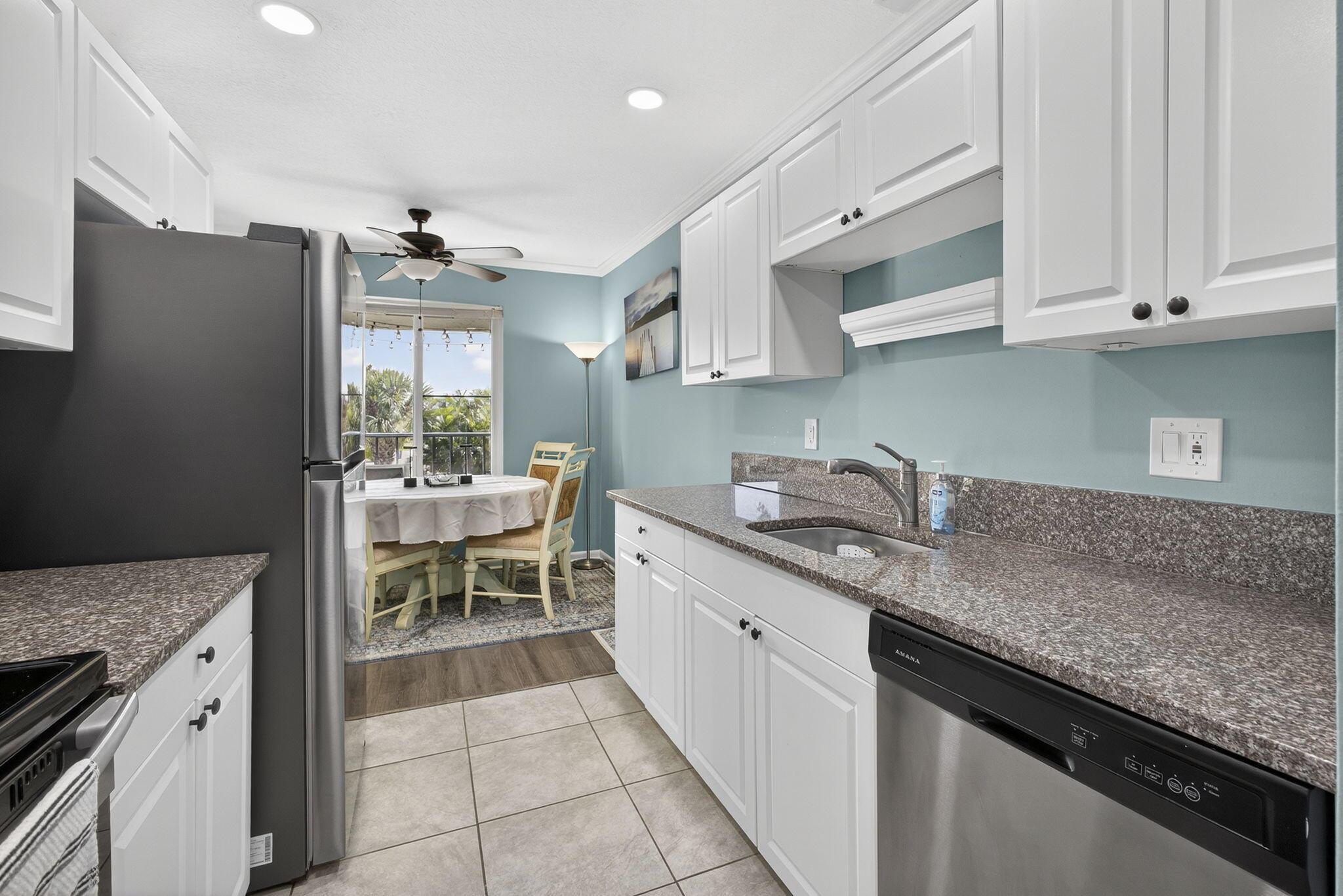 PINES OF JUPITER/TEQUESTA - Residential