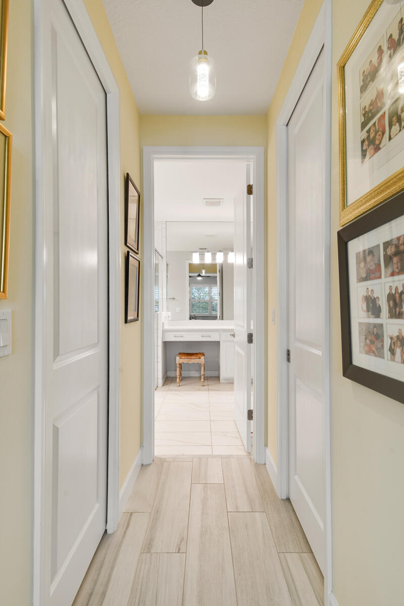 Valencia Cay - Residential