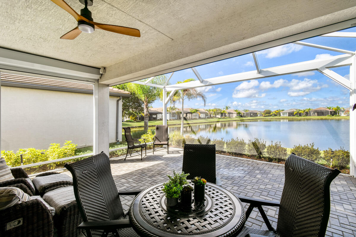 Valencia Cay - Residential