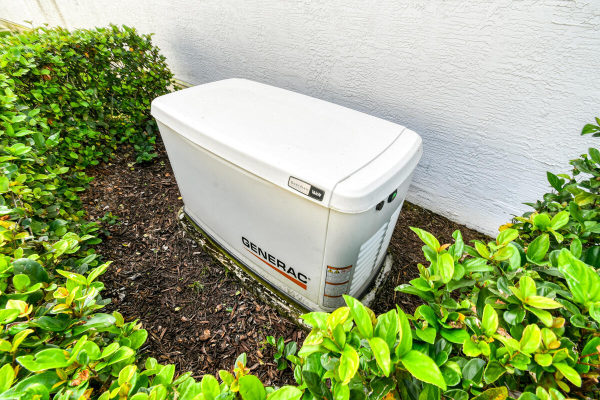 Valencia Cay - Residential