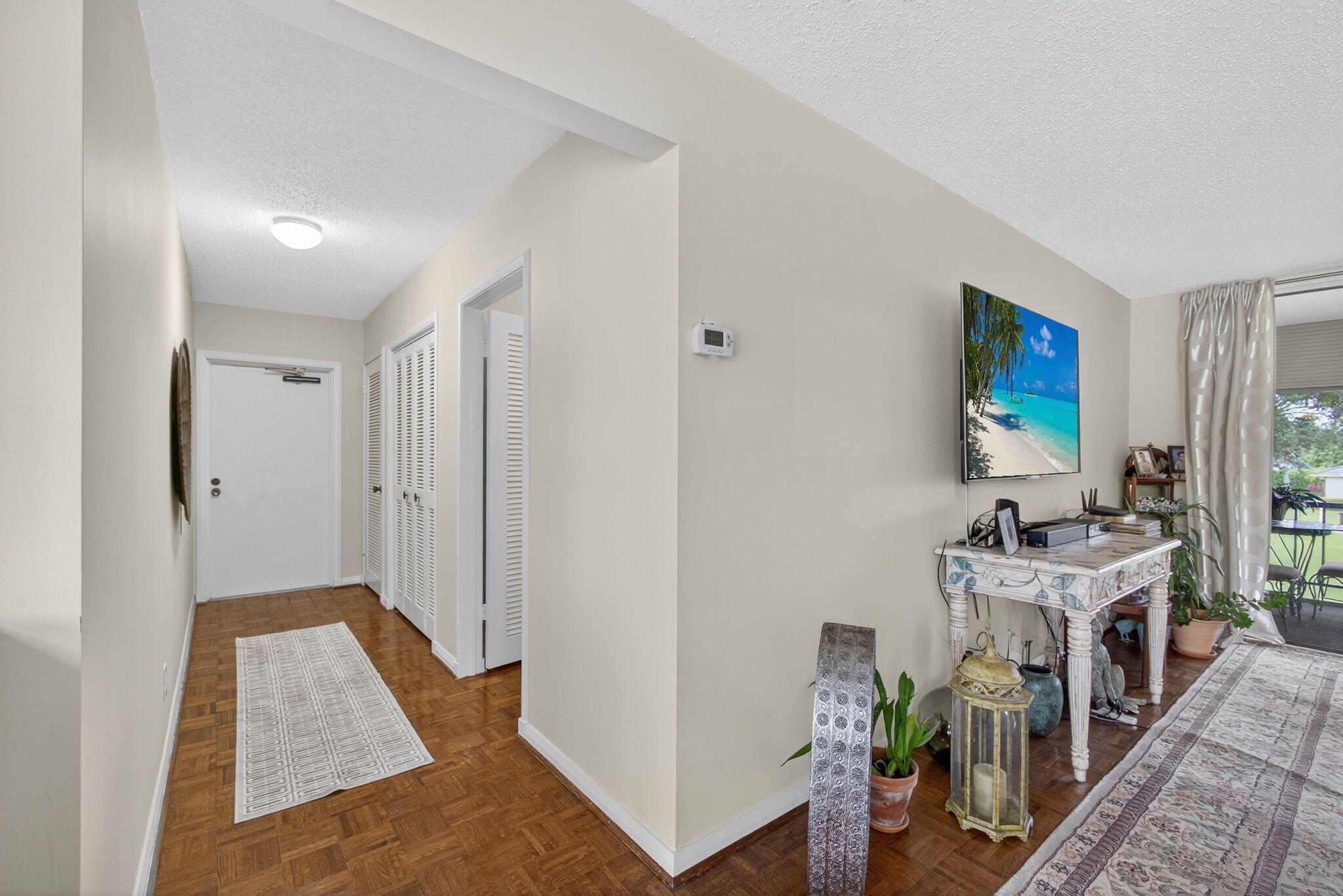 20 SE Turtle Creek Drive F