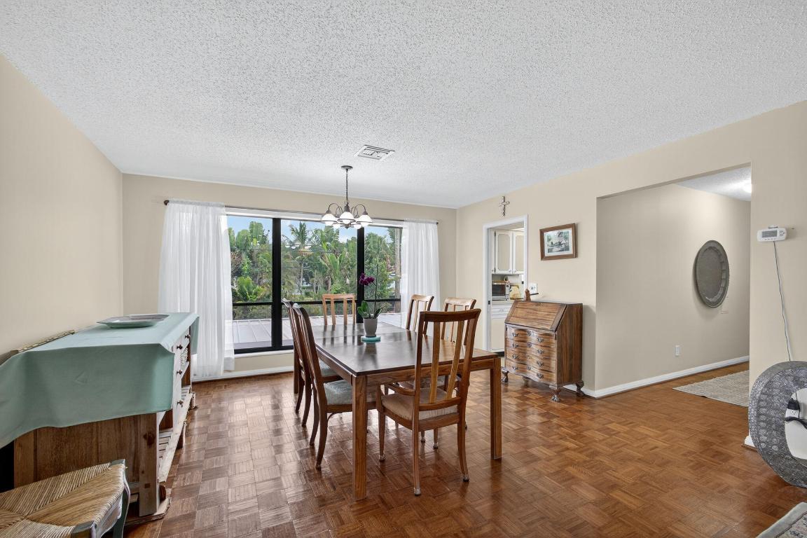 TURTLE CREEK APARTMENT BUILDINGS CONDO - Residential