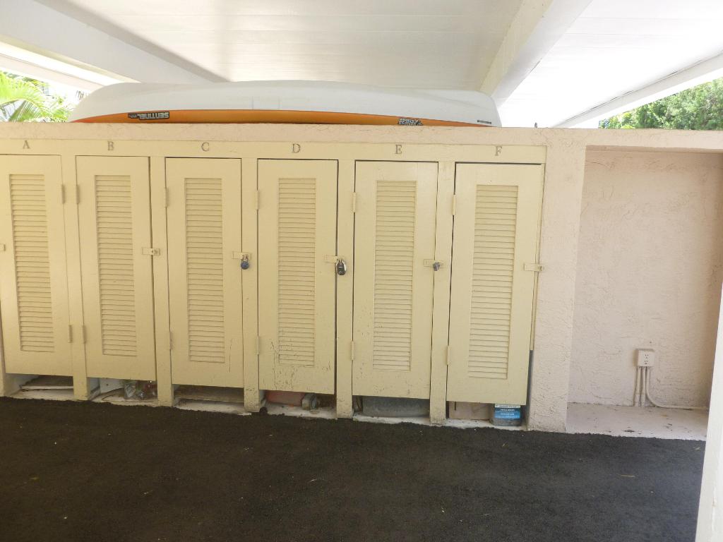 TURTLE CREEK APARTMENT BUILDINGS CONDO - Residential