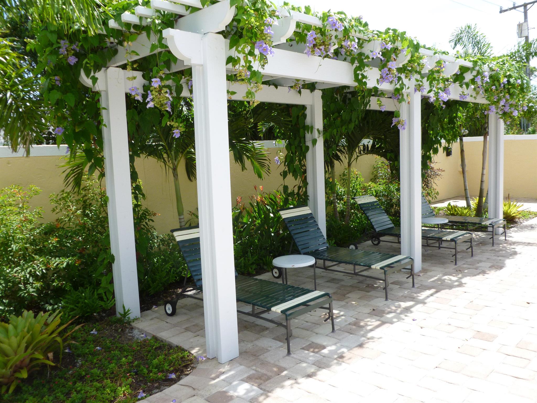 TURTLE CREEK APARTMENT BU - Residential