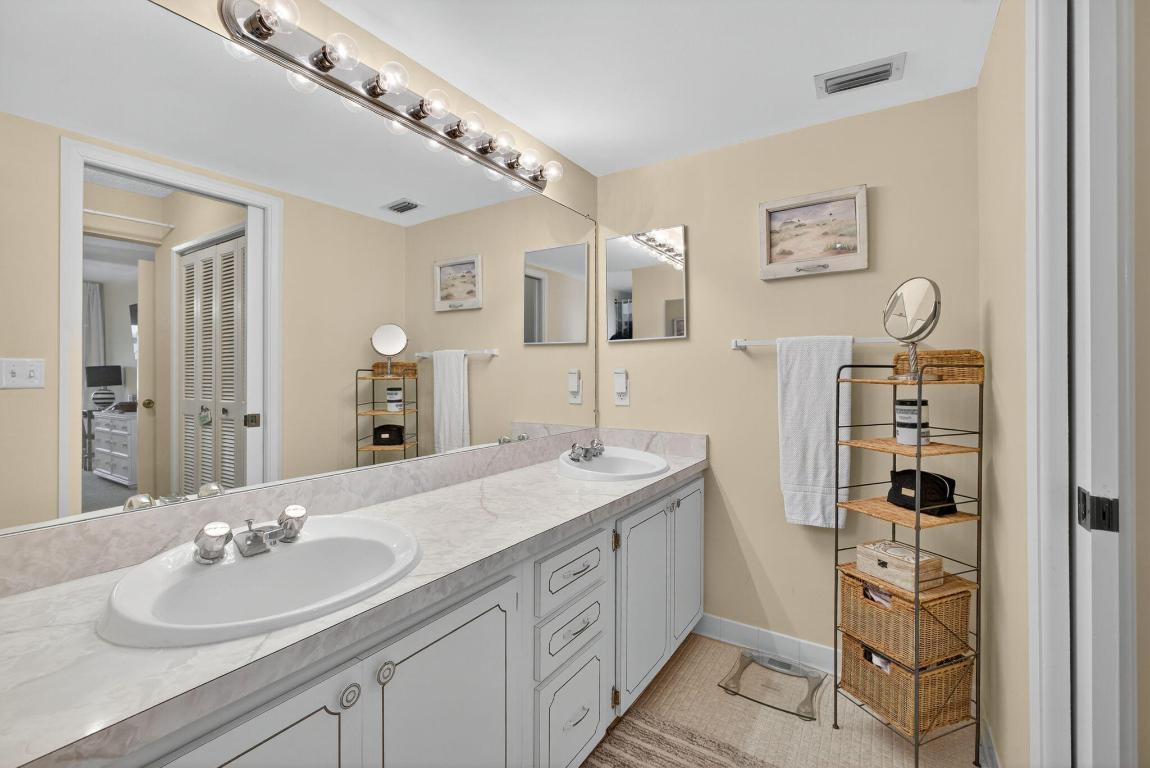 TURTLE CREEK APARTMENT BUILDINGS CONDO - Residential