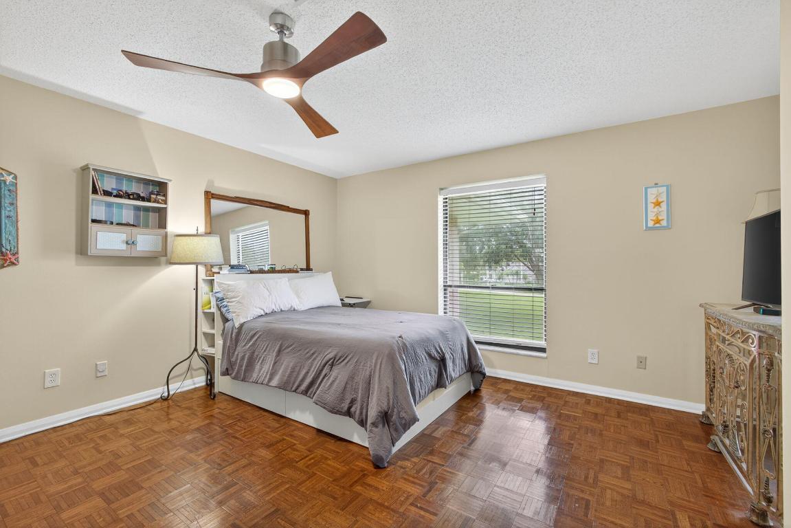 TURTLE CREEK APARTMENT BUILDINGS CONDO - Residential