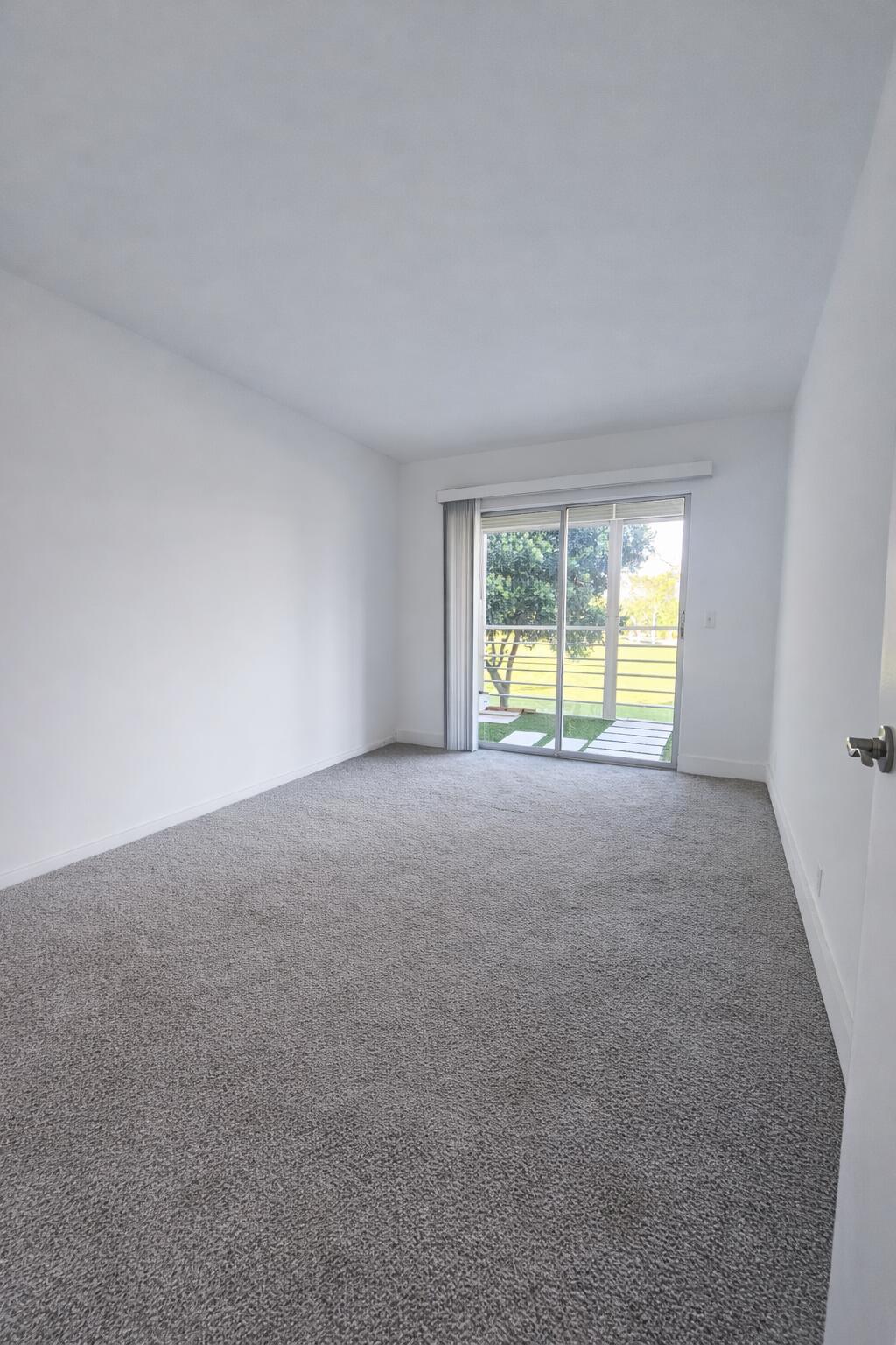 LINCOLN AT CENTURY VILLAGE CONDO - Residential