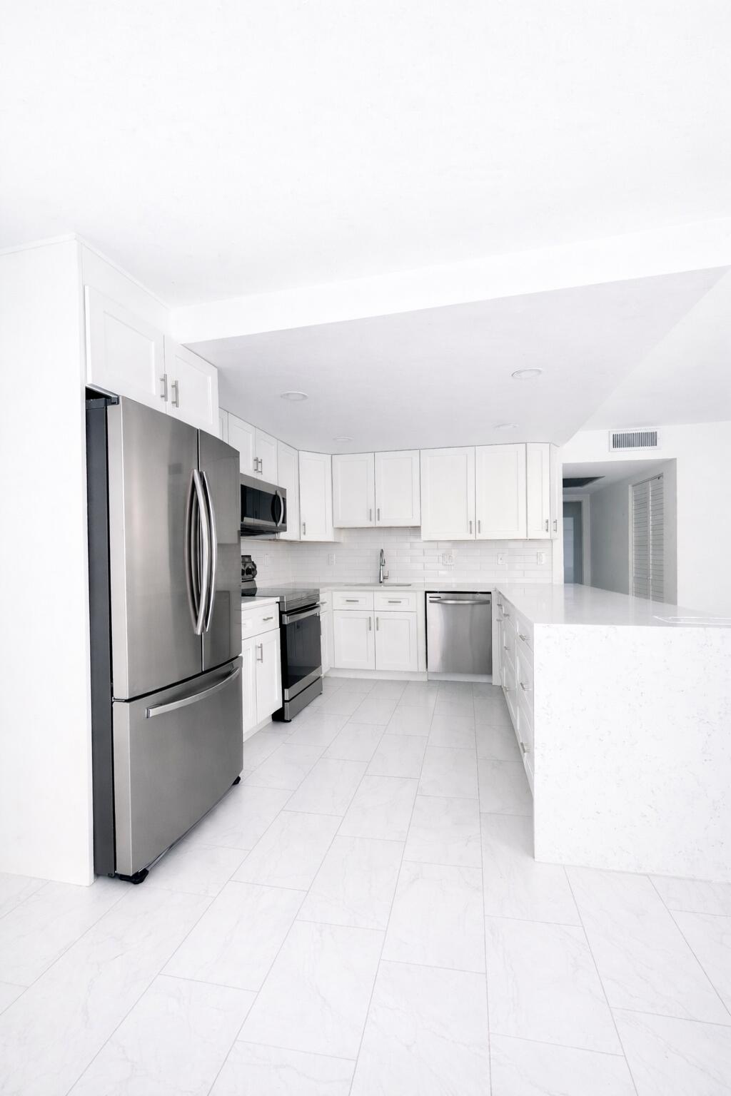 LINCOLN AT CENTURY VILLAGE CONDO - Residential