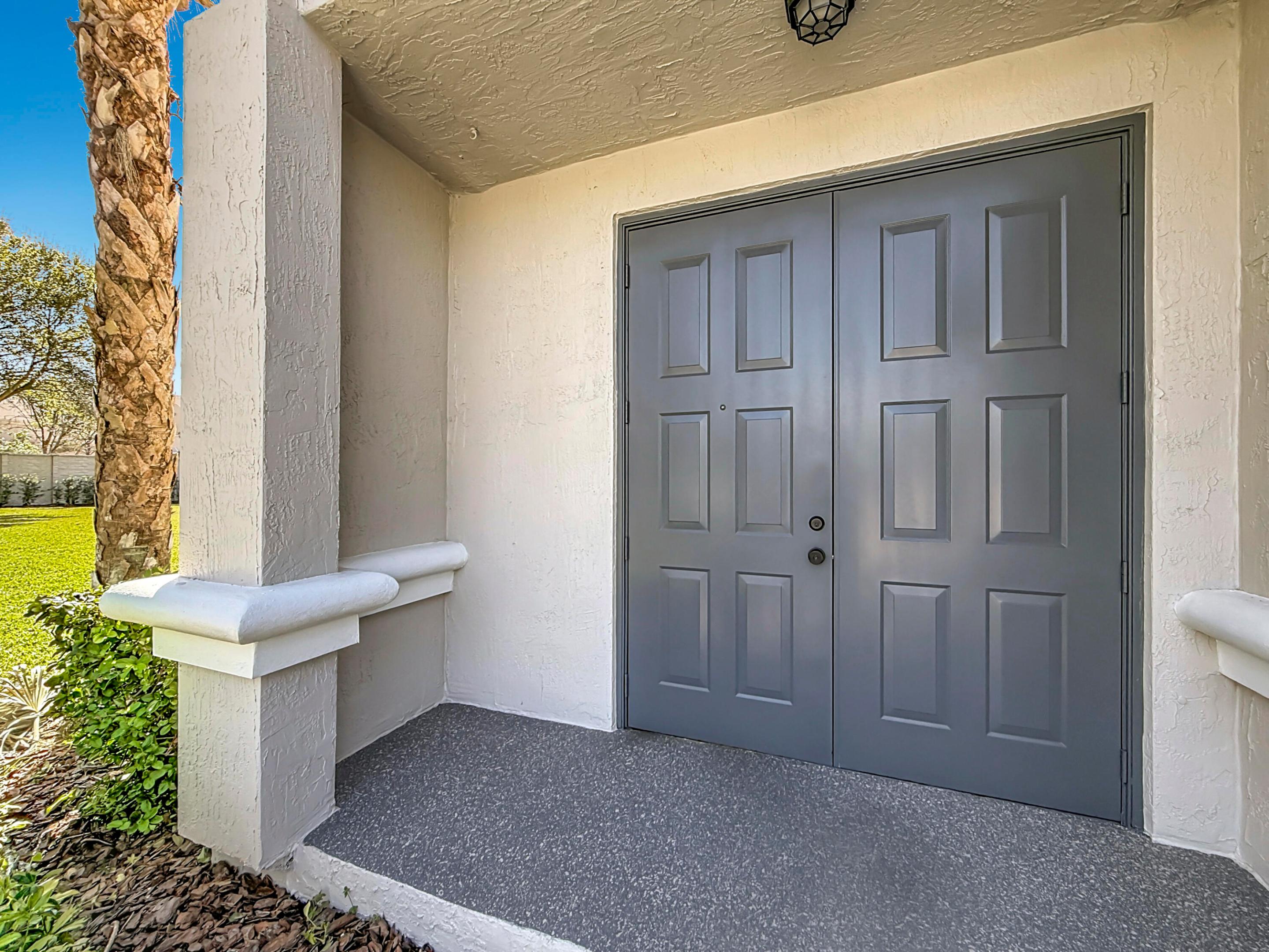 SAWGRASS EXCHANGE PLAT - Residential Lease