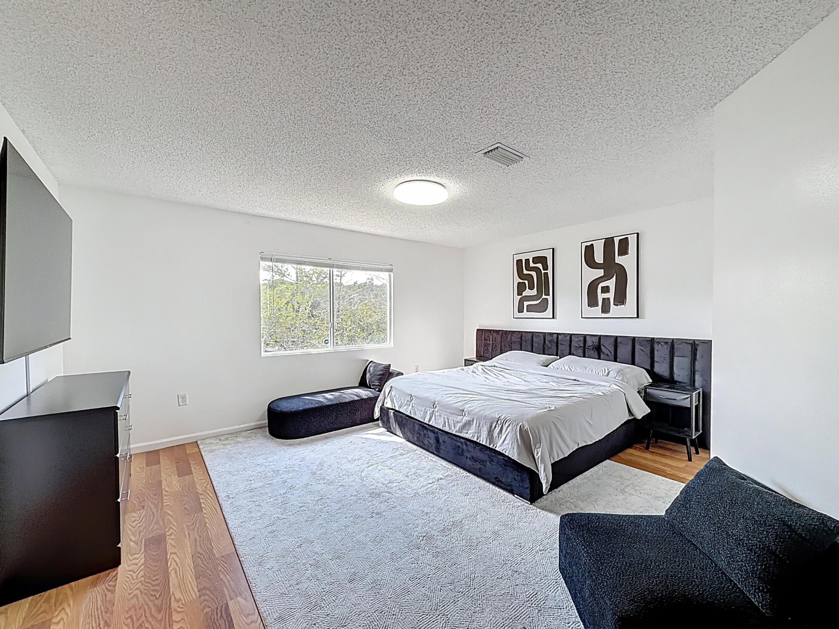 SAWGRASS EXCHANGE PLAT - Residential Lease