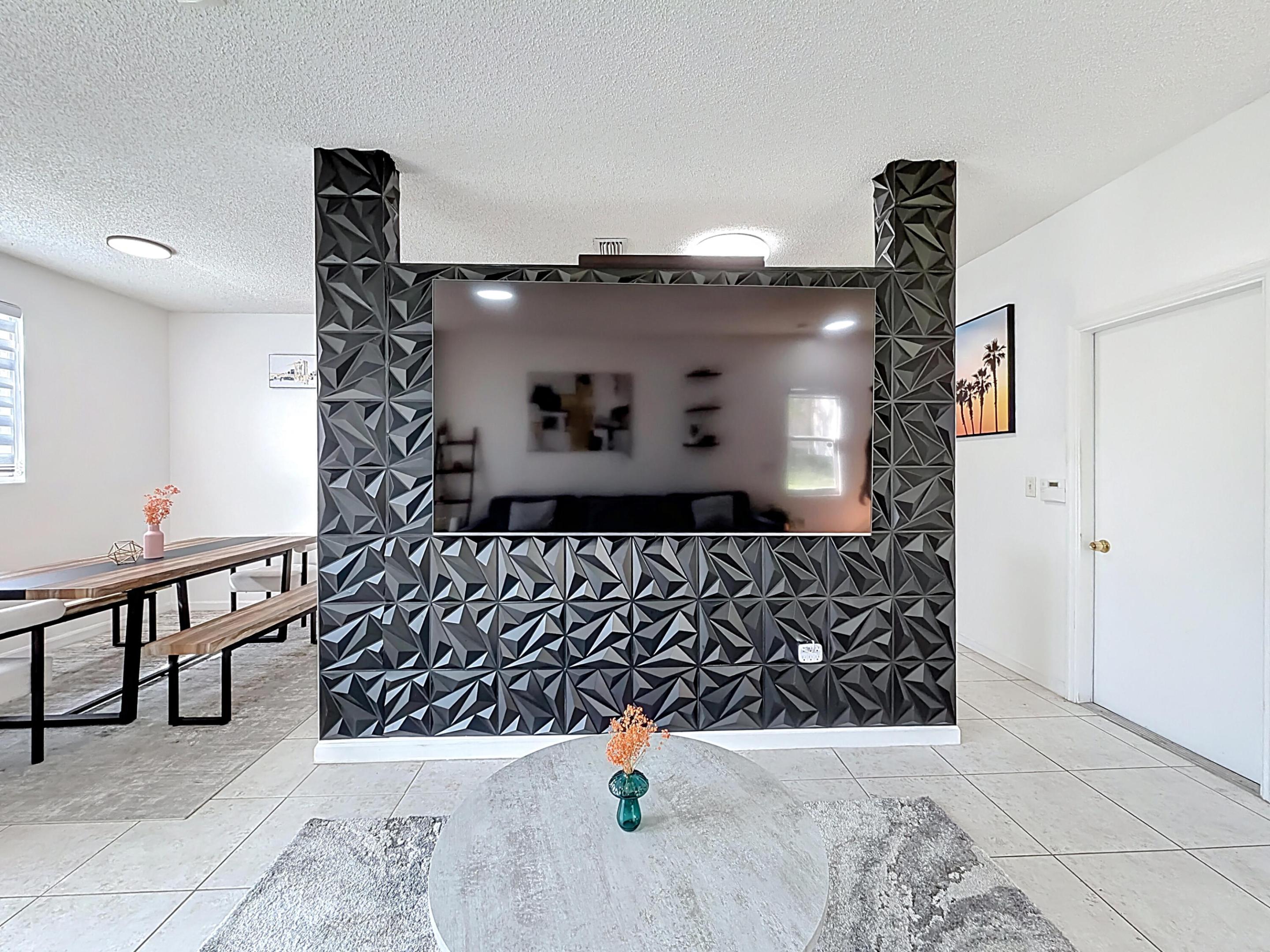 SAWGRASS EXCHANGE PLAT - Residential Lease