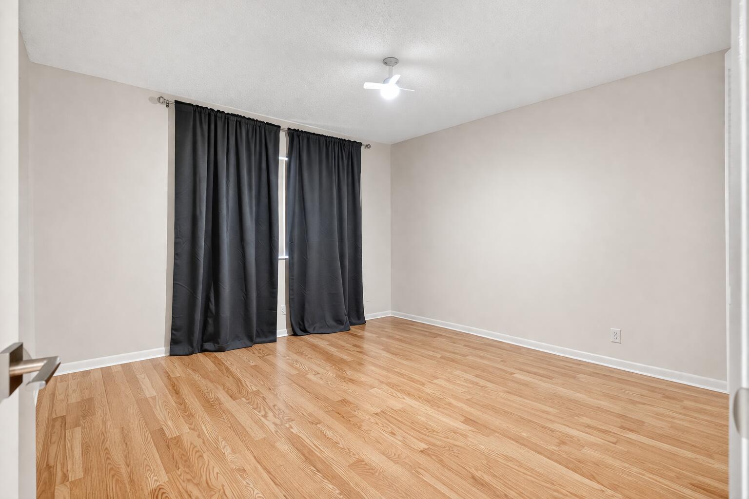 MAPLECREST - Residential