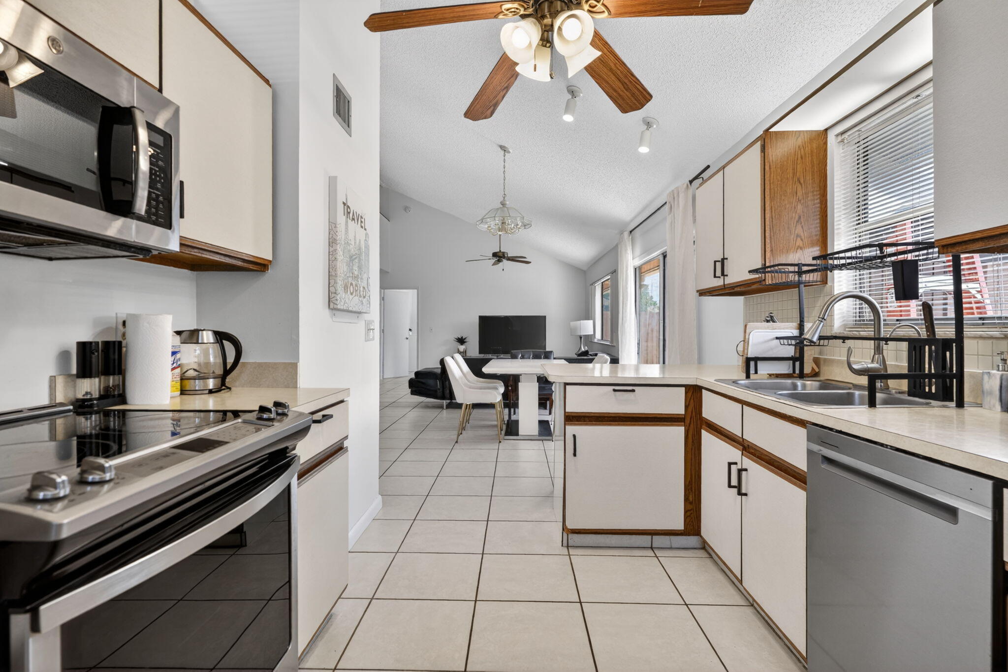 MAPLECREST - Residential