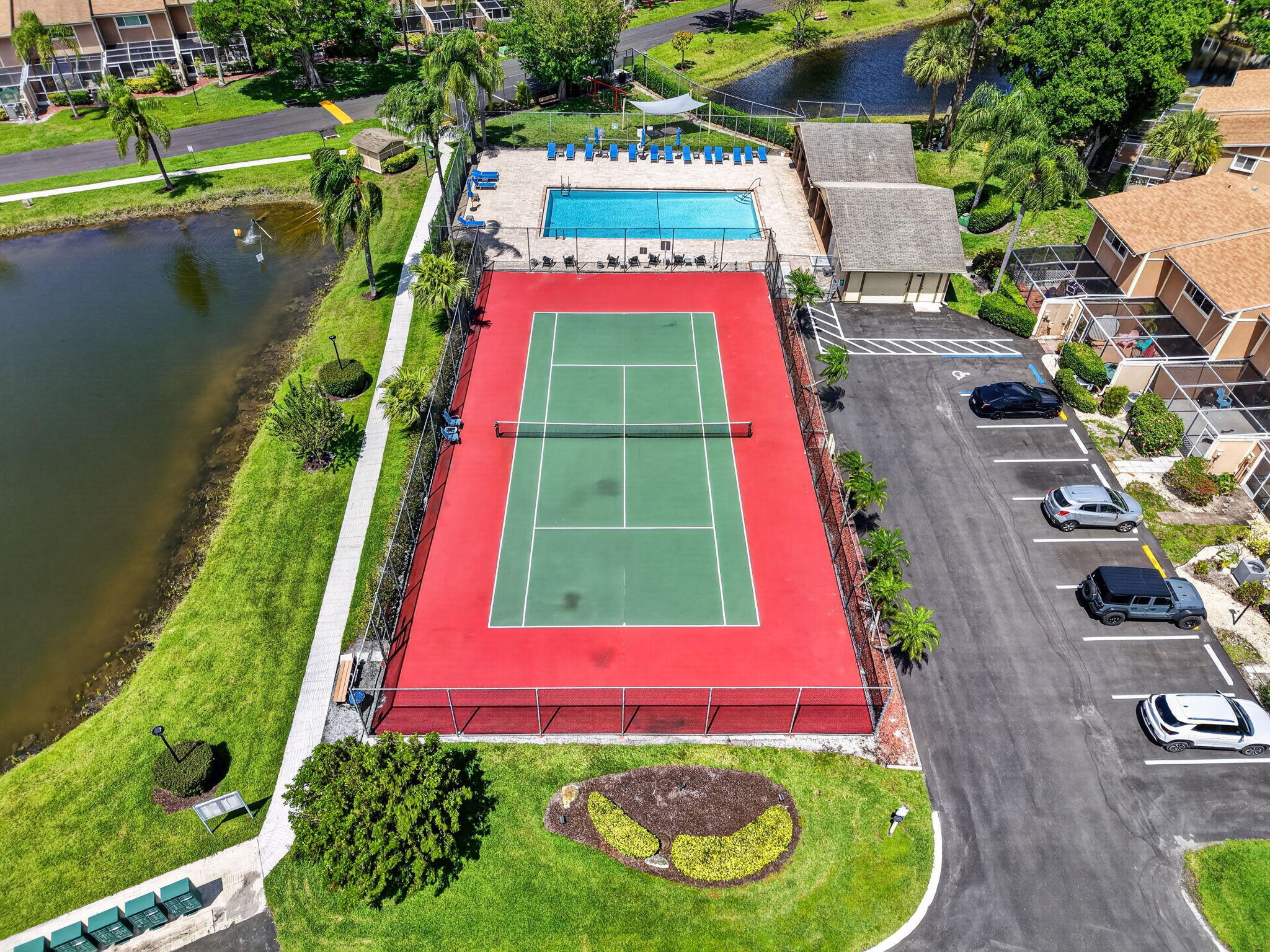 MAPLECREST - Residential