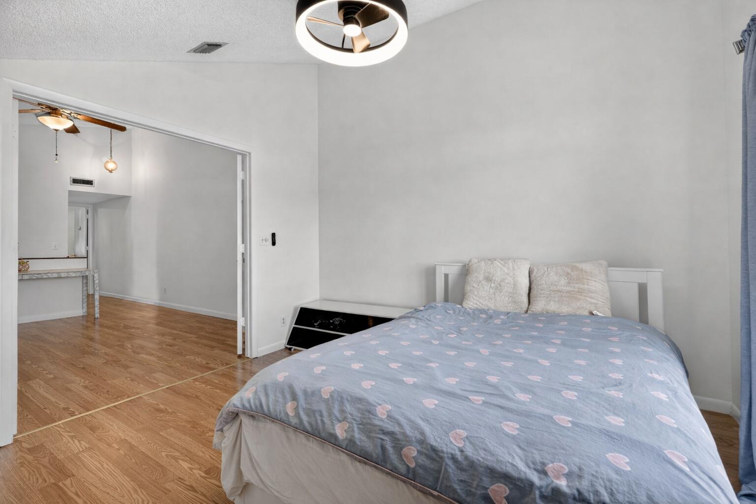 MAPLECREST - Residential