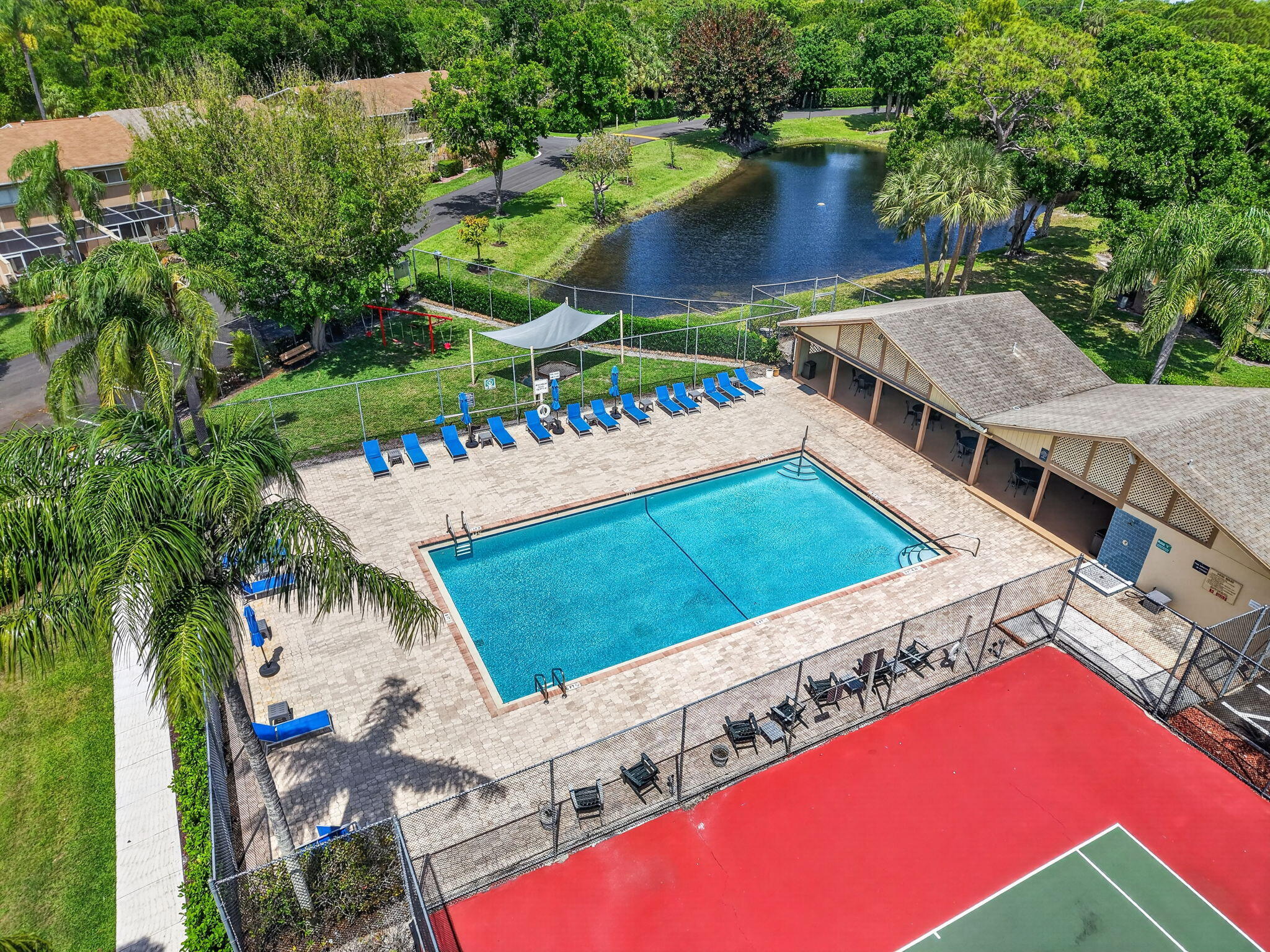 MAPLECREST - Residential