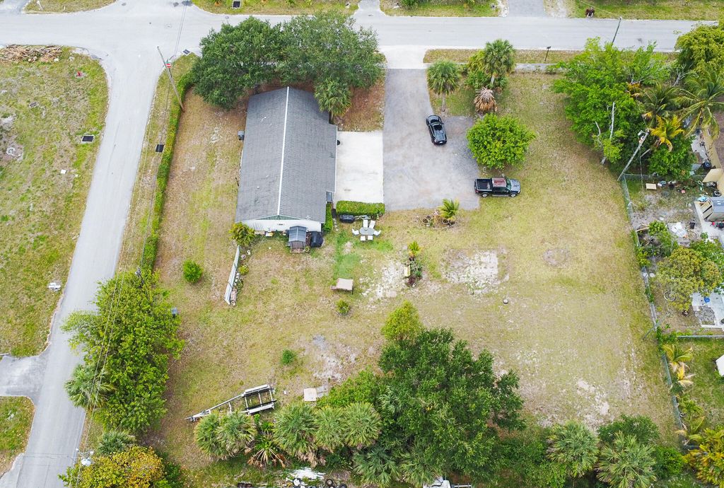 Photo of 4647 Marguerita Street, West Palm Beach, FL 33417 (MLS # R11163848)