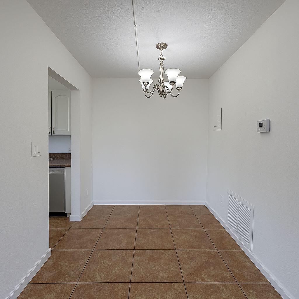 1671 NE 33rd Street 1