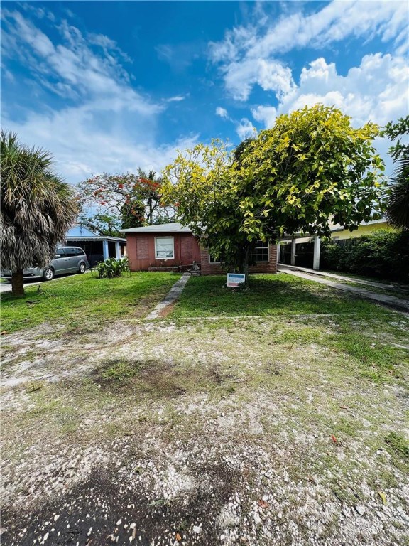 Lauderdale 2-9 D - Residential