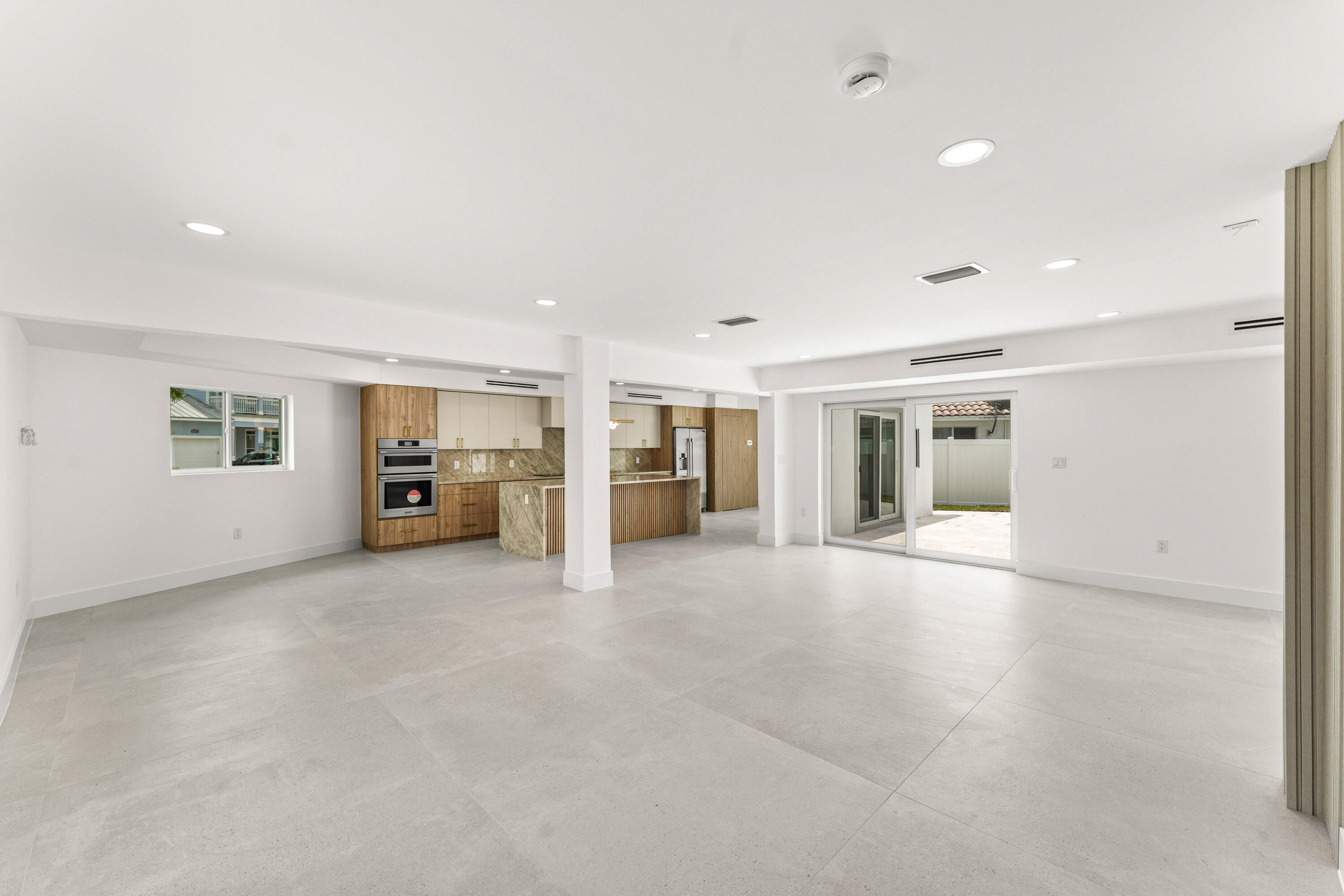 BOCA RATON SQUARE UNIT 2 - Residential