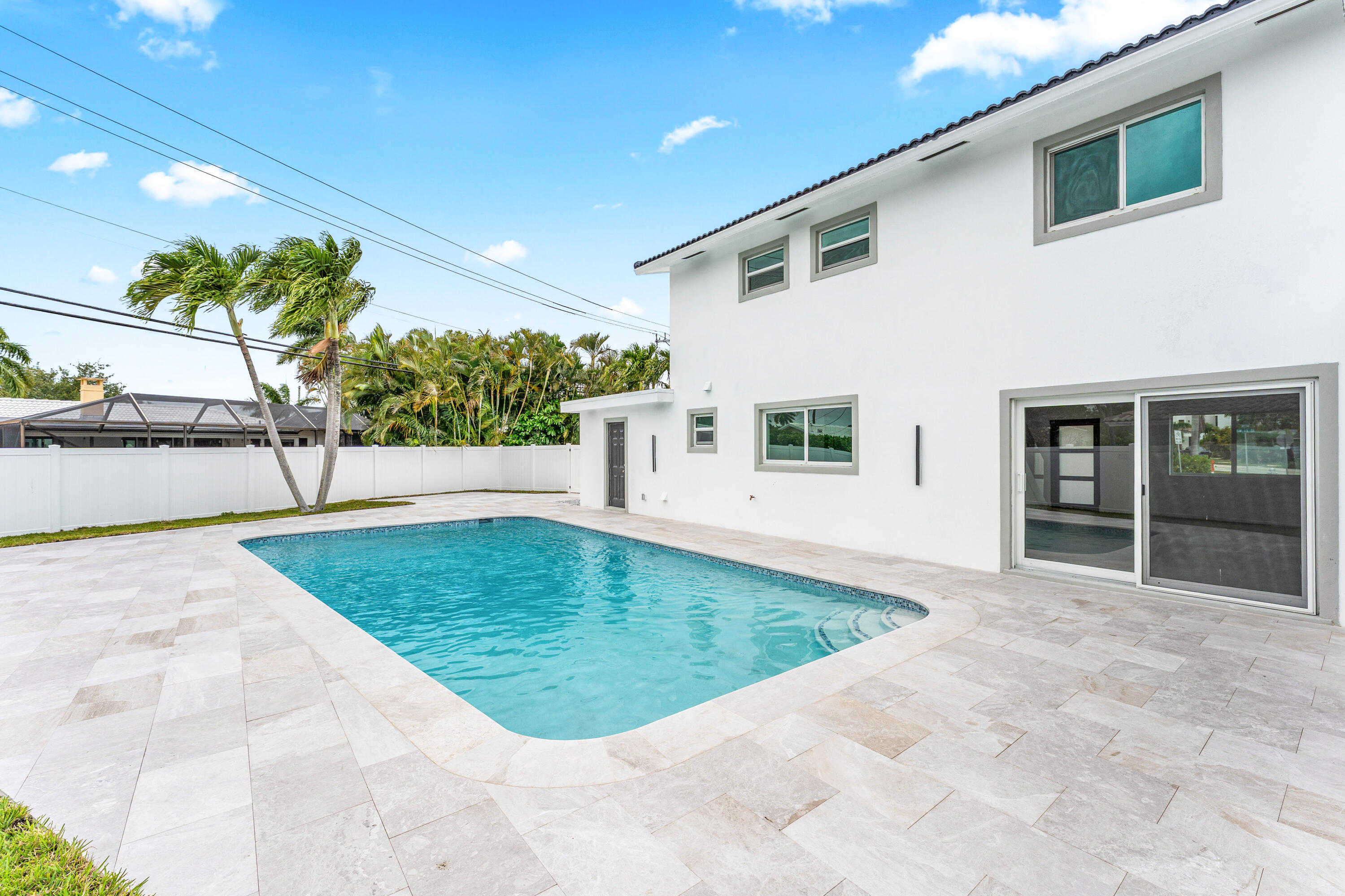 BOCA RATON SQUARE UNIT 2 - Residential