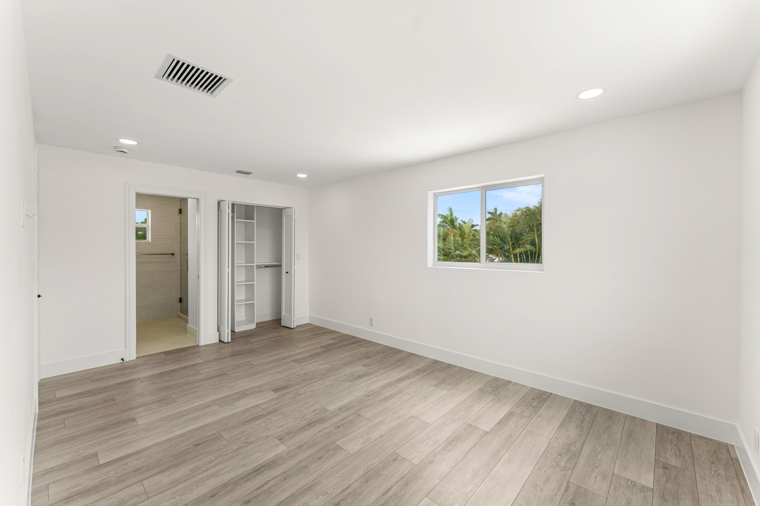 BOCA RATON SQUARE UNIT 2 - Residential