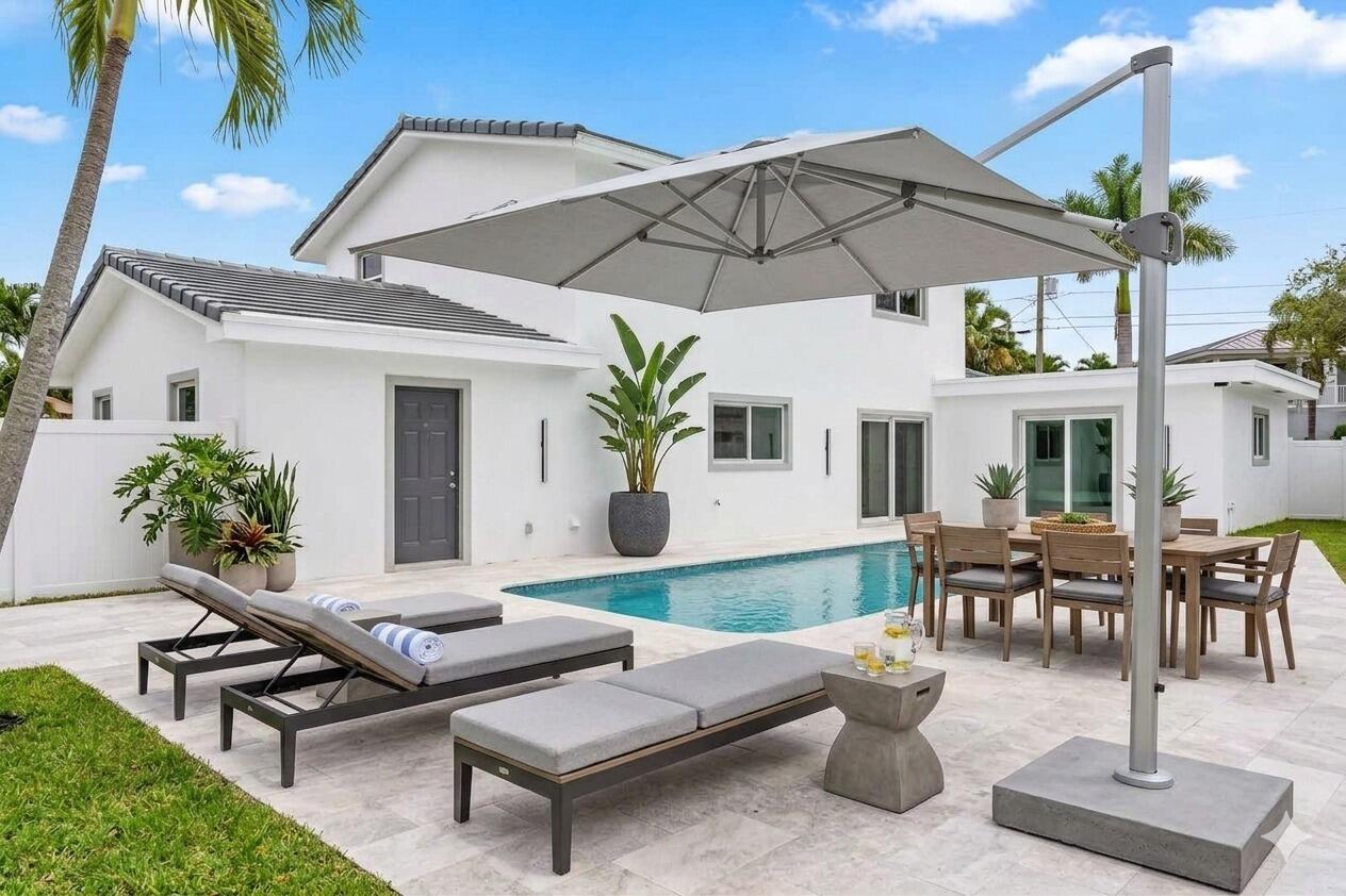 BOCA RATON SQUARE UNIT 2 - Residential
