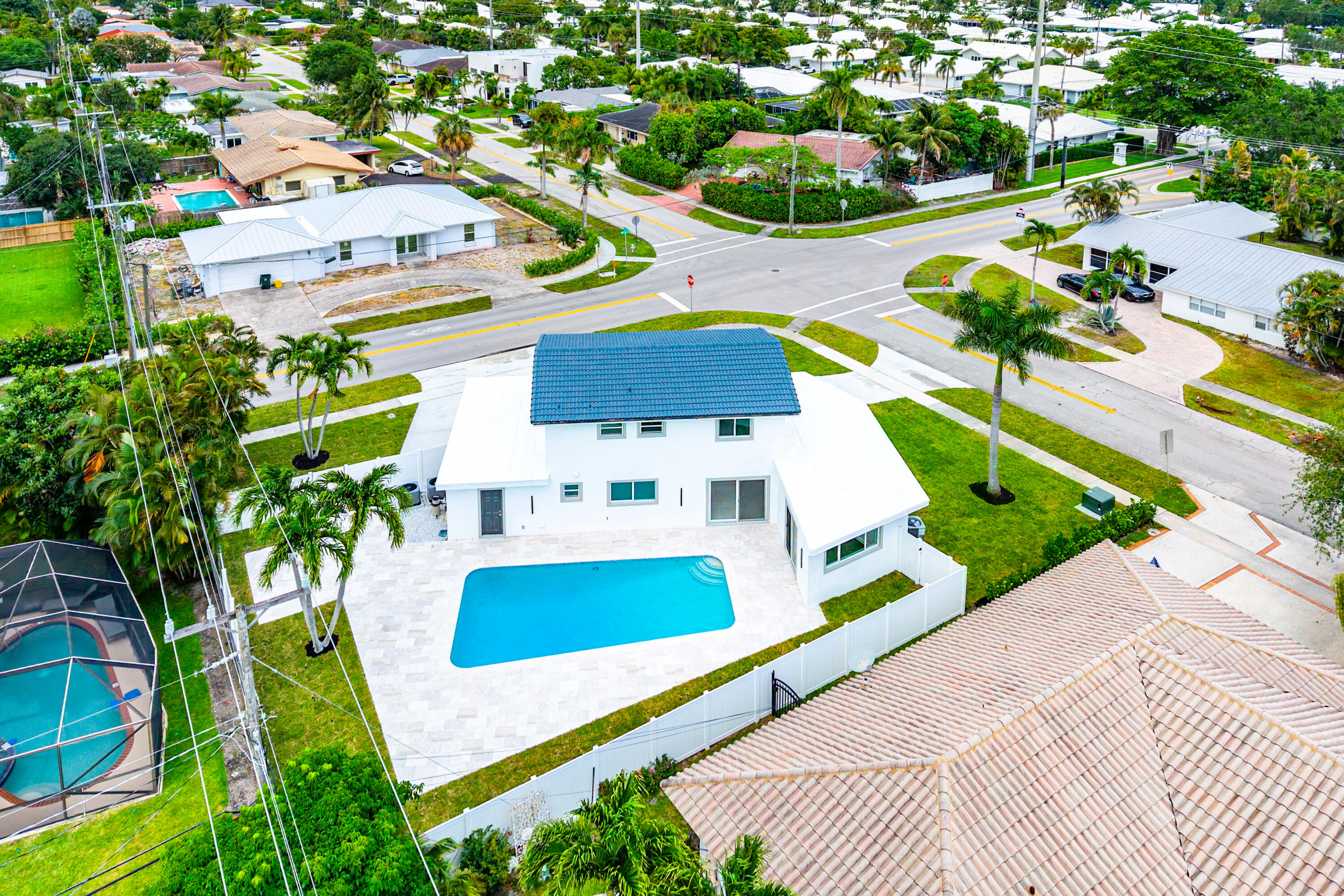 BOCA RATON SQUARE UNIT 2 - Residential