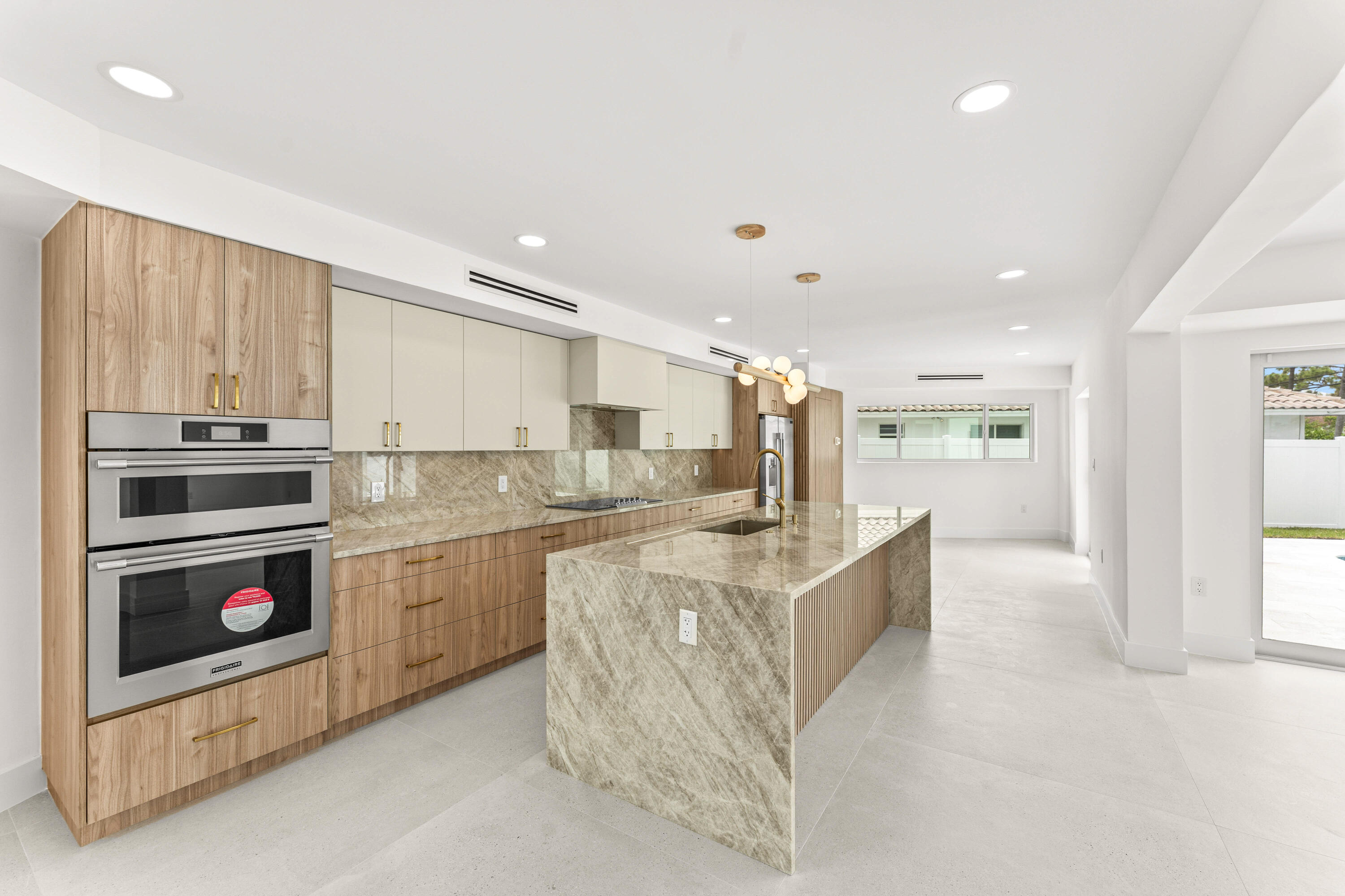 BOCA RATON SQUARE UNIT 2 - Residential