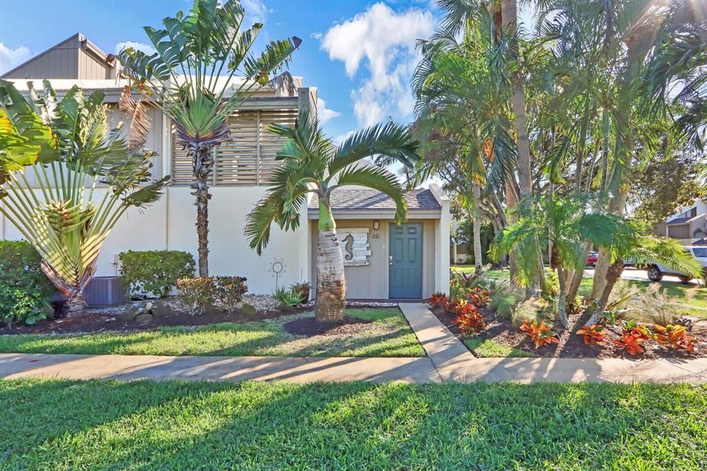 Photo of 1605 S Us Highway 1 #Sealofters 3-E, Jupiter, FL 33477 (MLS # R10846295)