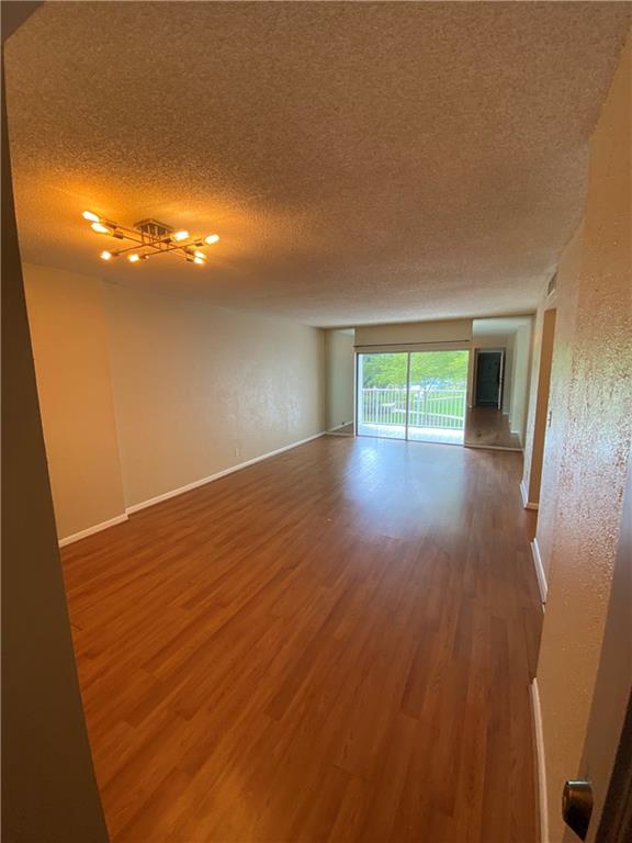 Hillcrest East No24 Condo - Residential Lease