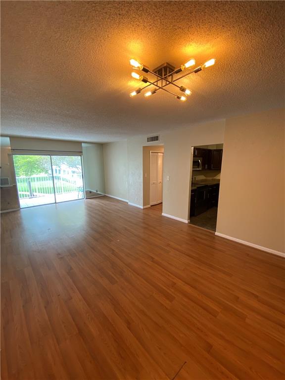 Hillcrest East No24 Condo - Residential Lease