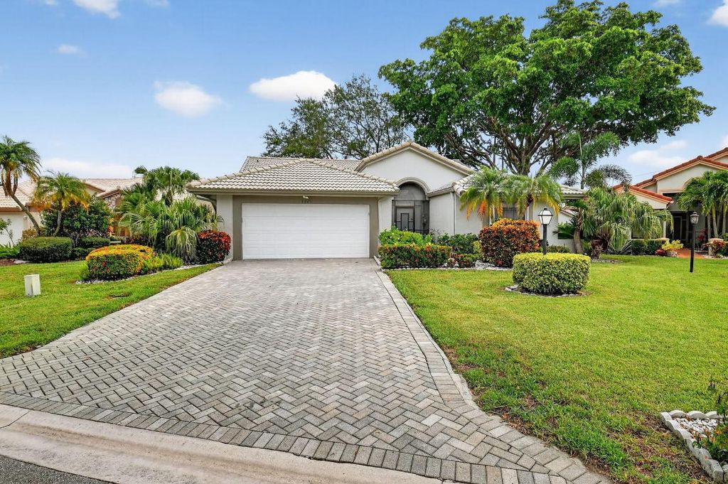 Photo of 8820 Boatswain Drive, Boynton Beach, FL 33436 (MLS # R11119176)