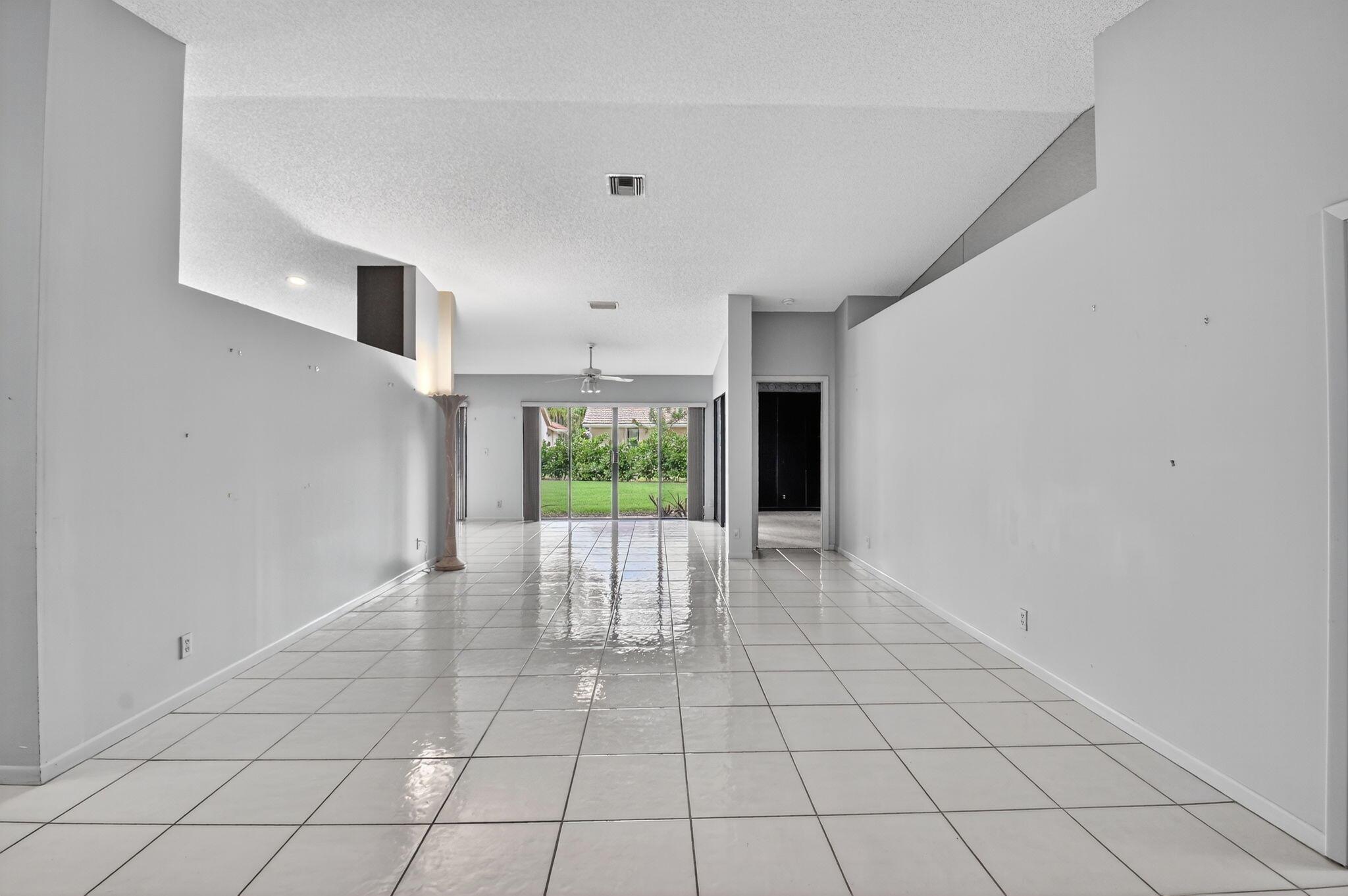 8820 Boatswain Drive