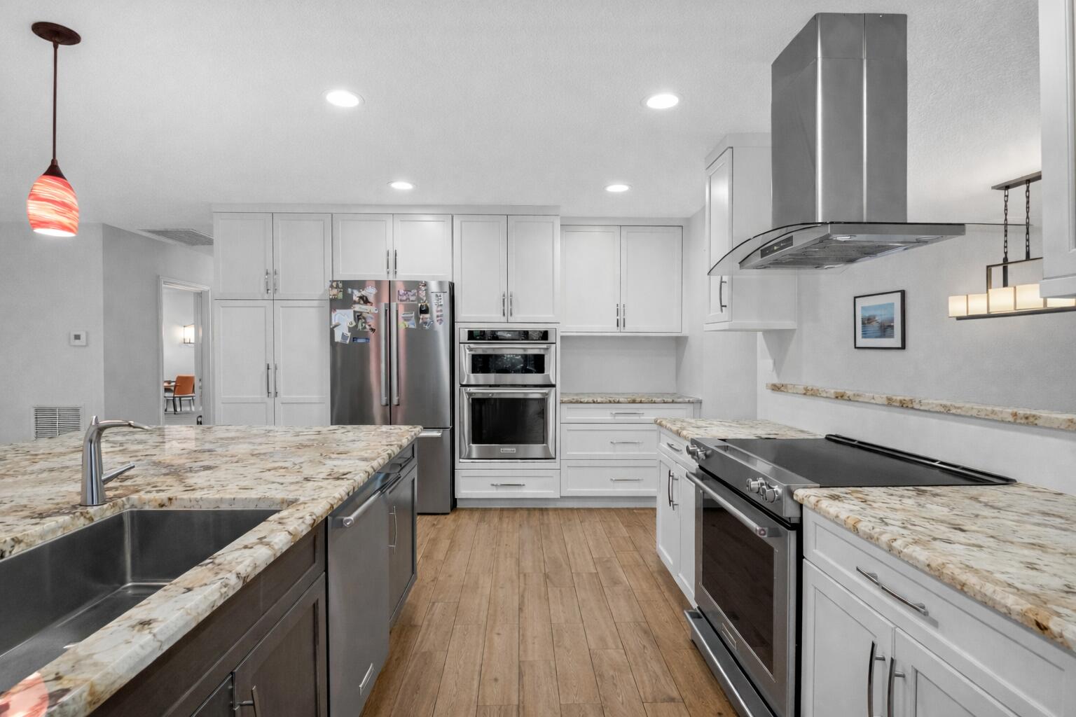 CARRIAGE HILL - Residential