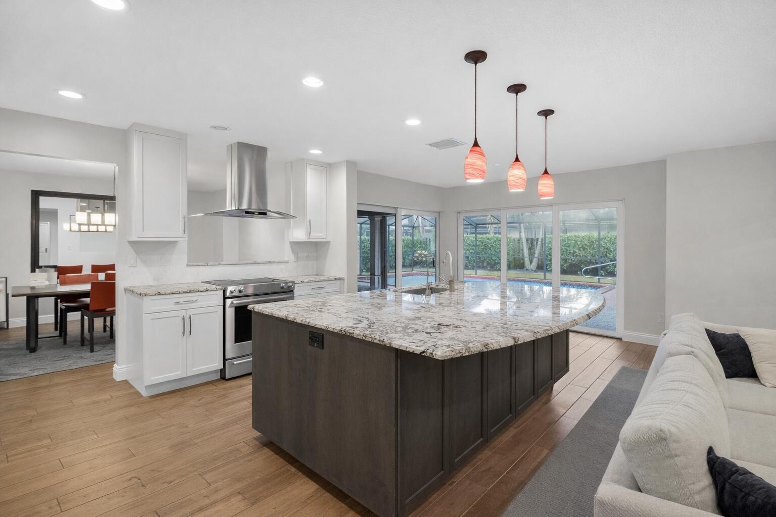 CARRIAGE HILL - Residential