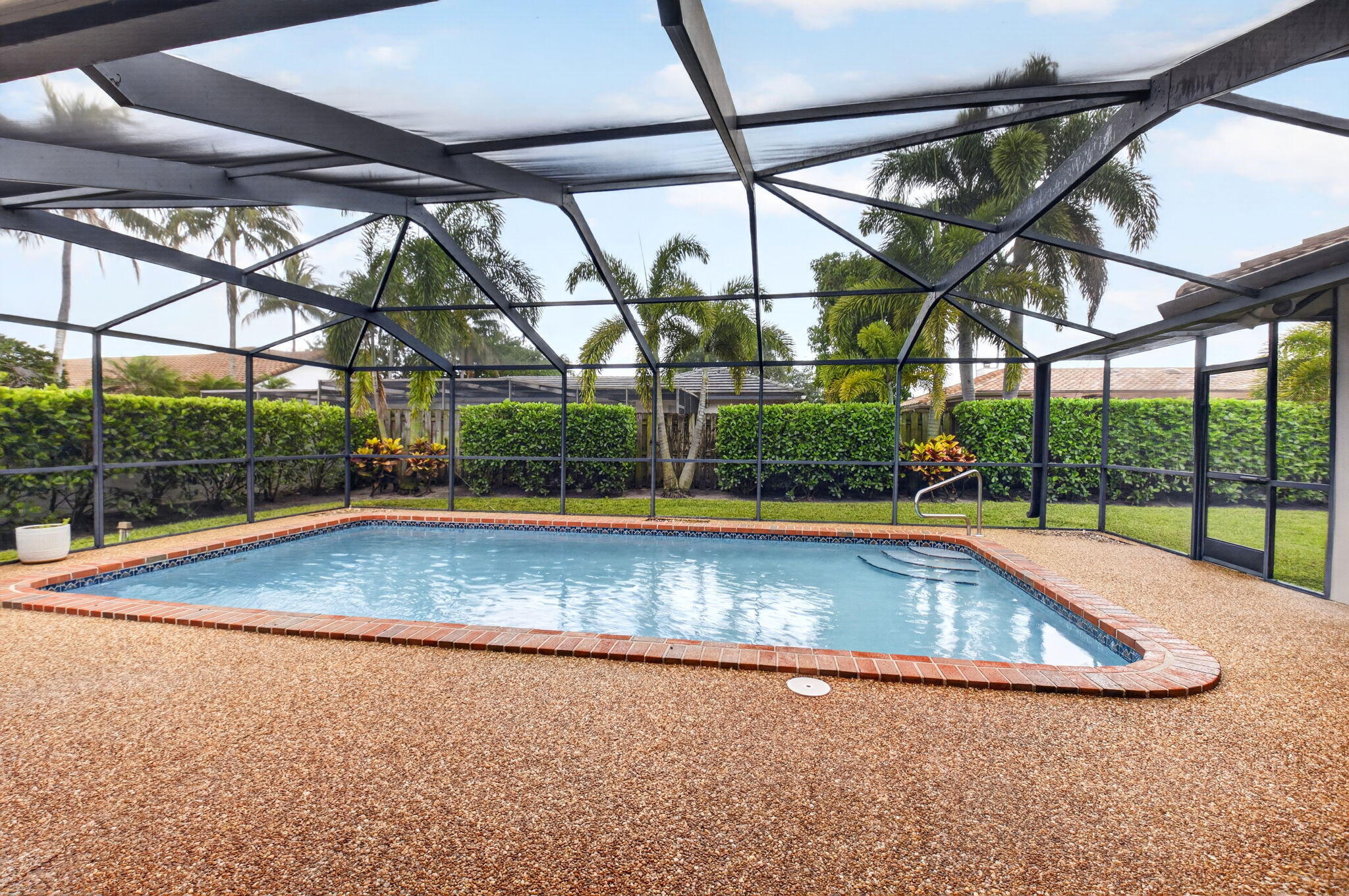 CARRIAGE HILL - Residential