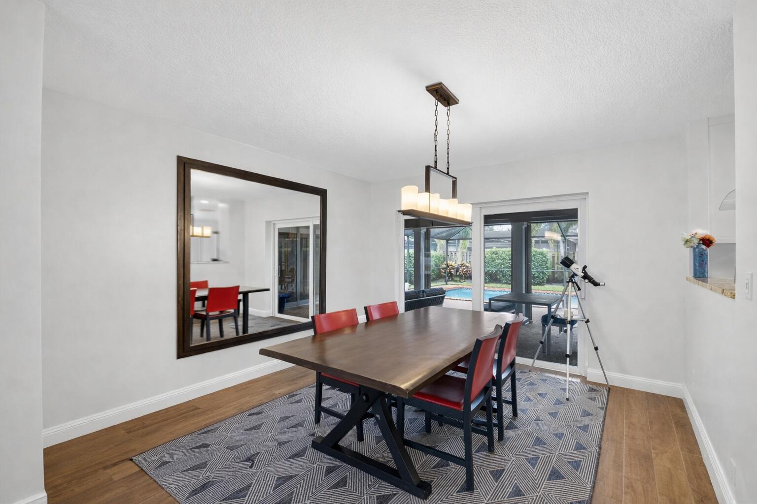 CARRIAGE HILL - Residential