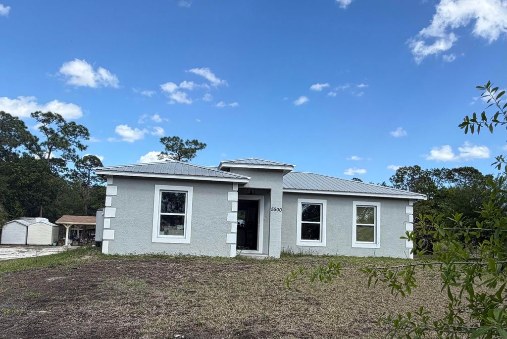 Photo of 5500 Hendry Isles Boulevard, Clewiston, FL 33440 (MLS # B26005020)