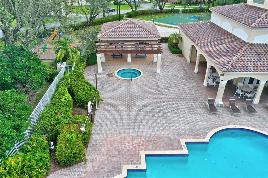 Sandpiper Landings - Residential