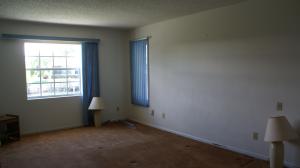 QUEENS COVE - Residential