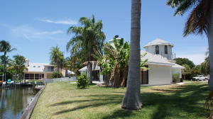 QUEENS COVE - Residential