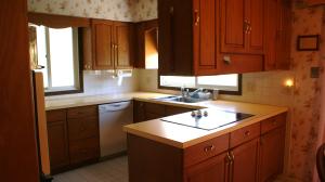 QUEENS COVE - Residential