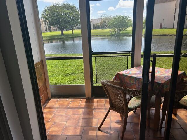 SUNRISE LAKES 170 CONDO - Residential