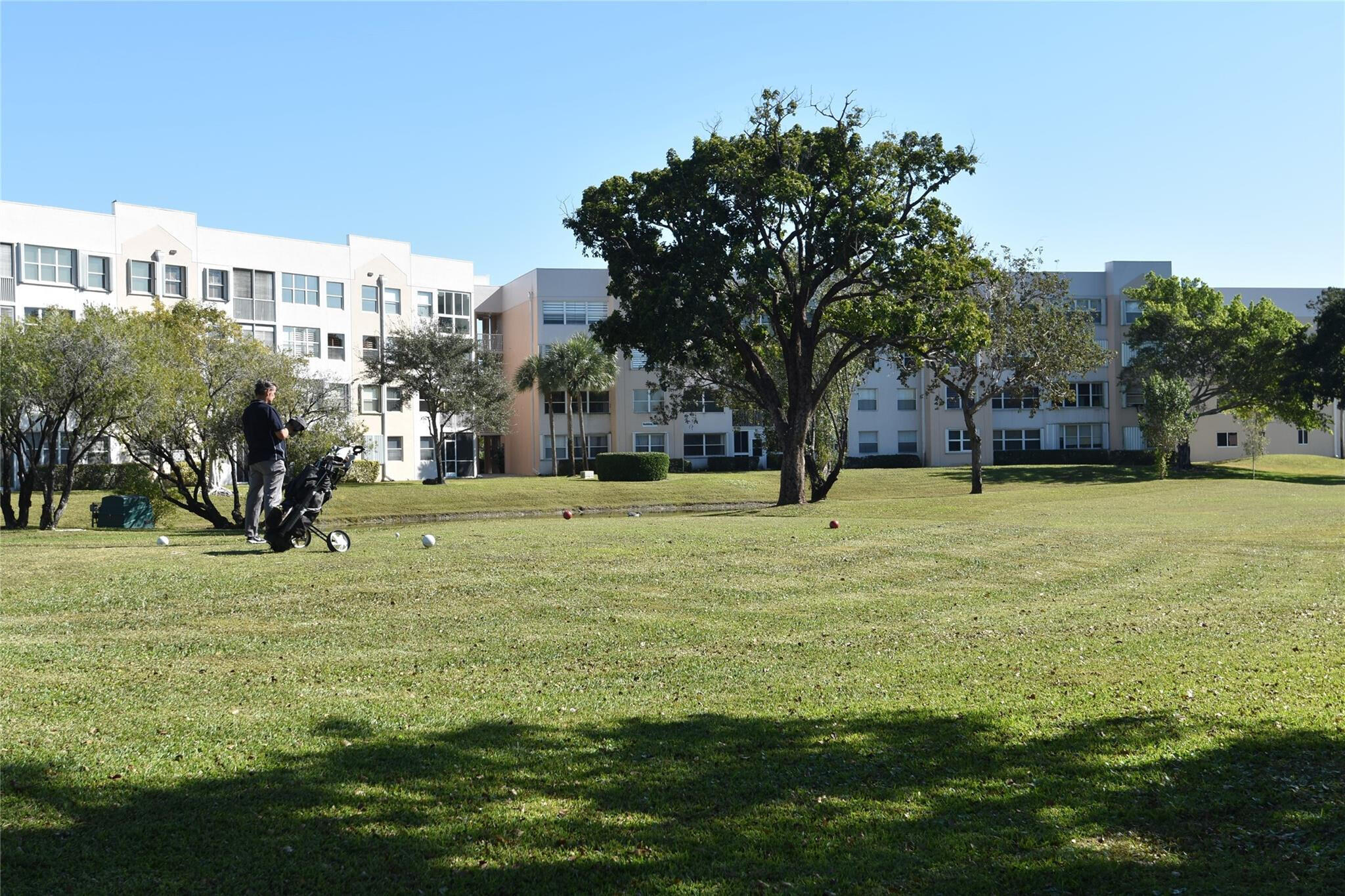 SUNRISE LAKES 170 CONDO - Residential