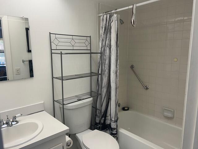 SUNRISE LAKES 170 CONDO - Residential