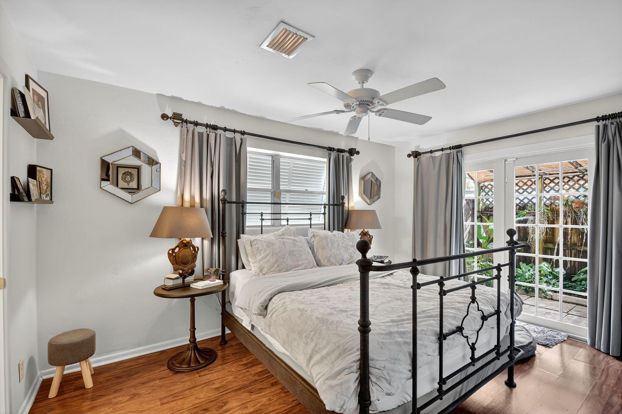 LAKE OSBORNE HEIGHTS - Residential