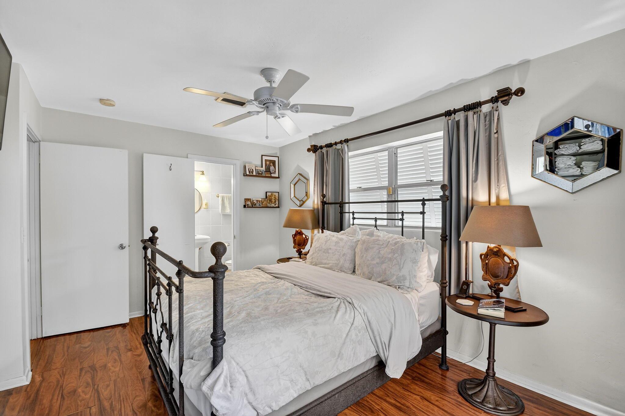 LAKE OSBORNE HEIGHTS - Residential